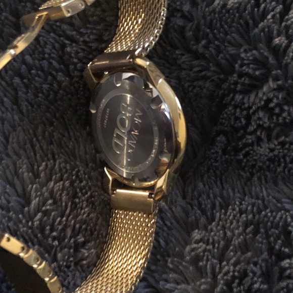 Movado Bold mesh yellow-gold Watch - Picture 5 of 8